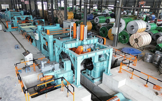 لفة الفولاذ المقاوم للصدأ التسوية قطع إلى خط الطول مع حافة تقليم 4-16 X 2000