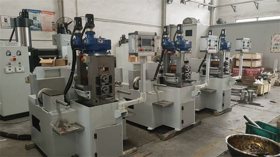 مصنع التدحرج البارد المختبر الصغير للبحث والتطوير 100-300mm عرض 2Hi 4Hi